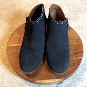 Lucky Brand Suede Navy Blue Ankle Boots